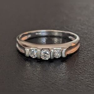 10K Diamond Solid White Gold Ring